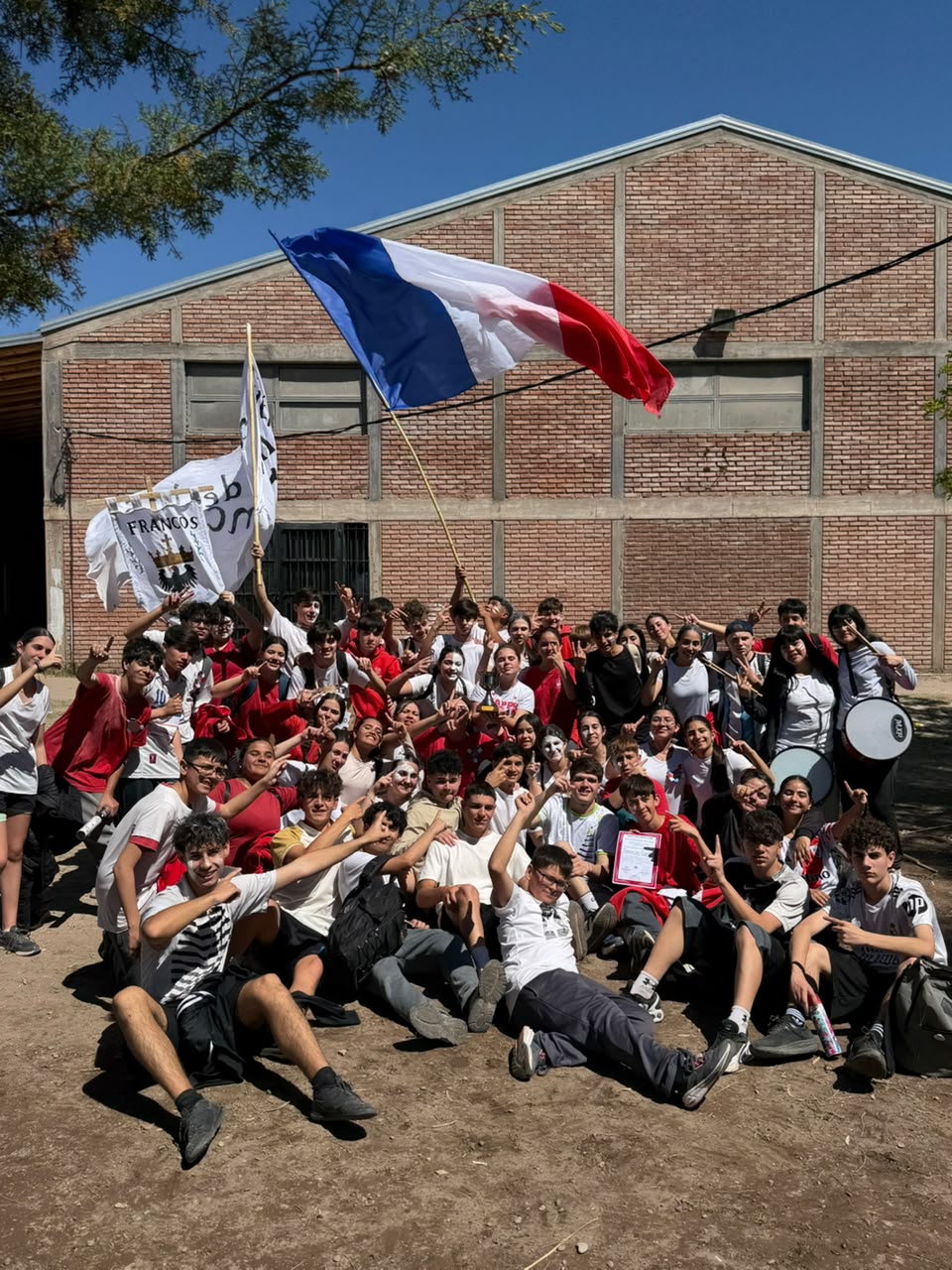 El colegio se viste de blanco: ¡tenemos nuevo campeón!